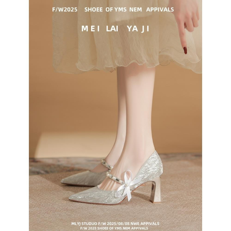 Pantofi de banchet, vârf ascuțit, exterior din piele de vită de primă clasă, toc gros 6–8 cm, căptușeală PU