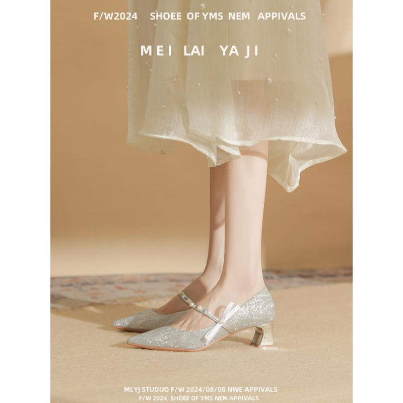 Pantofi de banchet, vârf ascuțit, exterior din piele de vită de primă clasă, toc gros 6–8 cm, căptușeală PU