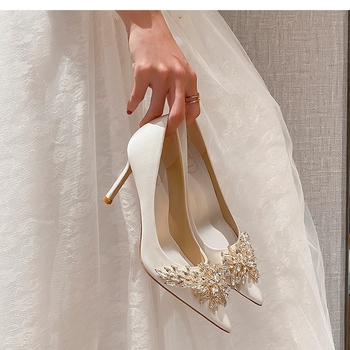 Pantofi de mireasă pentru femei – vârf ascuțit, partea superioară PU, toc înalt subțire 6–8 cm, partea superioară joasă, talpă din cauciuc