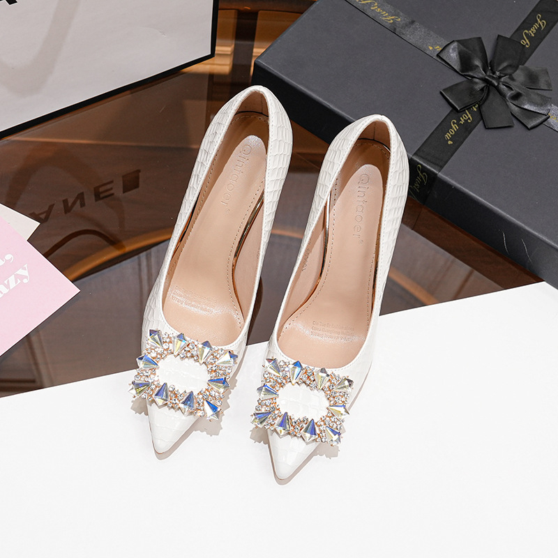 Pantofi cu toc înalt din cristal, model pătrat în carouri, cataramă pătrată cu strasuri, pentru un look office