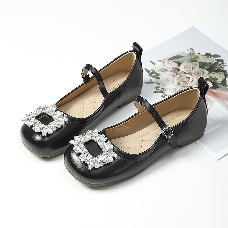 Mary Jane topánky – guľatá špička, vamp z mikrovlákna, zapínanie na pracku, nízky horný diel, nízky podpätok 1–3 cm