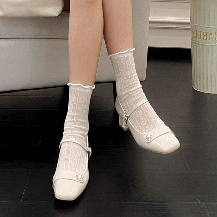 Vintage Mary Jane balerinke, Microfiber koža, nizak mačji pet, kopča s jednom kopčom