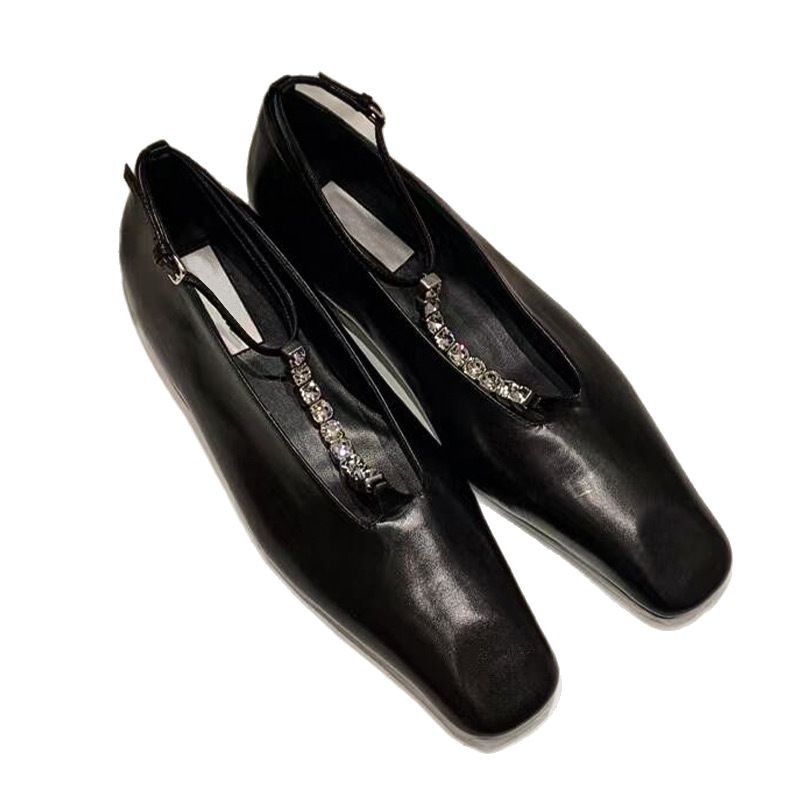 Mary Jane topánky z pravej kože, štvorcová špička, zapínanie na pracku, nízky plochý podpätok, francúzsky štýl