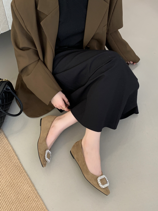 Ženske cipele s kvadratnom kopčom od velura, slip-on cipele s oštrim nosom, niski pet 2–3 cm, gumeni potplat