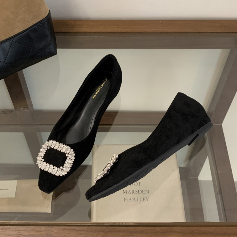 Ženske cipele s kvadratnom kopčom od velura, slip-on cipele s oštrim nosom, niski pet 2–3 cm, gumeni potplat
