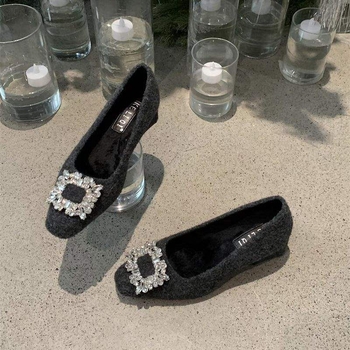Minimalista női Mary Jane cipő, plüss bélés, filc felsőrész, alacsony sarok, slip-on