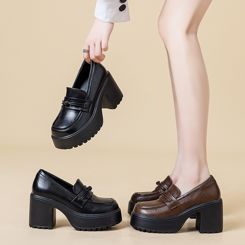 Ženske loaferice | Super visoki potpetice (>8 cm), kvadratni vrh, gornji dio od miješanih materijala, PU đon, slip-on zatvaranje, proljeće 2025