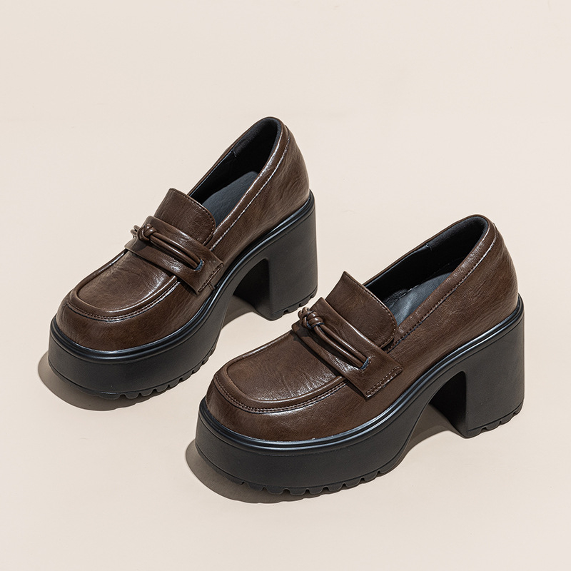 Ženske loaferice | Super visoki potpetice (>8 cm), kvadratni vrh, gornji dio od miješanih materijala, PU đon, slip-on zatvaranje, proljeće 2025