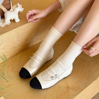 Mary Jane cipele s kristalima, jednim remenom, okružena špička, niski pet do 3 cm