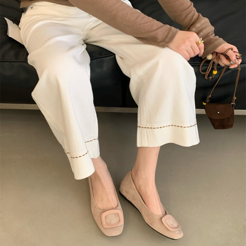 Παπούτσια Mary Jane — Στρογγυλή μύτη, Άνω μέρος συνθετικό δέρμα, Ύψος τακουνιού 3-6 εκ, Πέλμα από γνήσιο μαλλί προβάτου