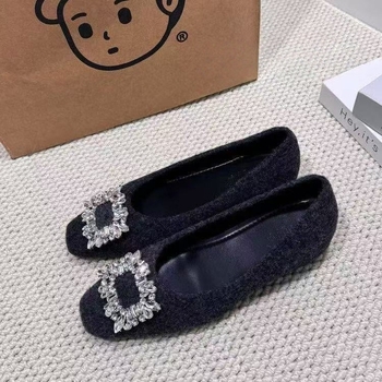 Pantofi femei din piele întoarsă cu cataramă pătrată, vârf rotund, toc 3–6 cm, căptușeală din blană artificială, talpă TPU