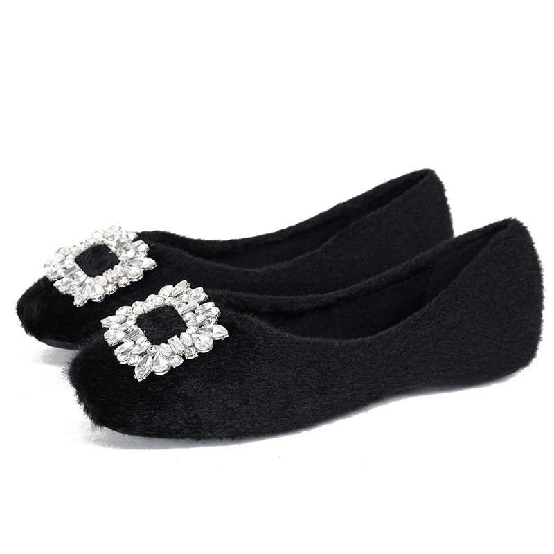 Cipele balerinke s ravnim dnom, kvadratni vrh prstiju, gornji dio od sintetičkog pliša, podstava od sintetičkog kratkog pliša, gumeni potplat