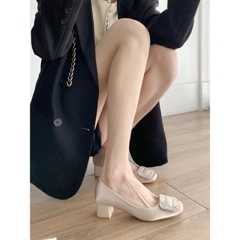 Ženske satin cipele s četvrtastim vrhom i kristalnom kopčom, debeli pet, slip-on, korejski stil