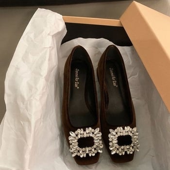 Ženske ravne loafers s rhinestones ukrasom, zaobljeni vrh, mat gornji sloj, PU ulošak, gumeni potplat.