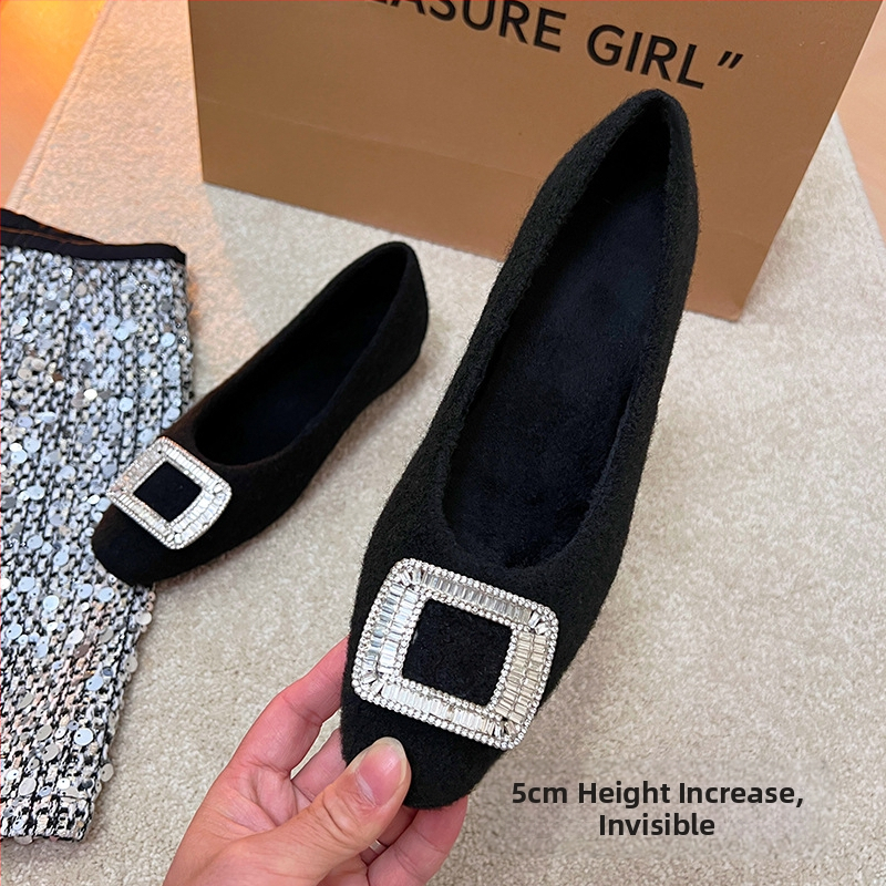 Dámske Mary Jane topánky, štvorcový nos, semišový vršok, podšívka z umelej plyše, stredná výška podpätku 3–6 cm