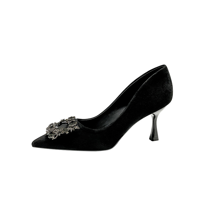Ženske visoke potpetice s oštrim vrhom, gornji dio od suede materijala, tanak potplat iznad 8 cm