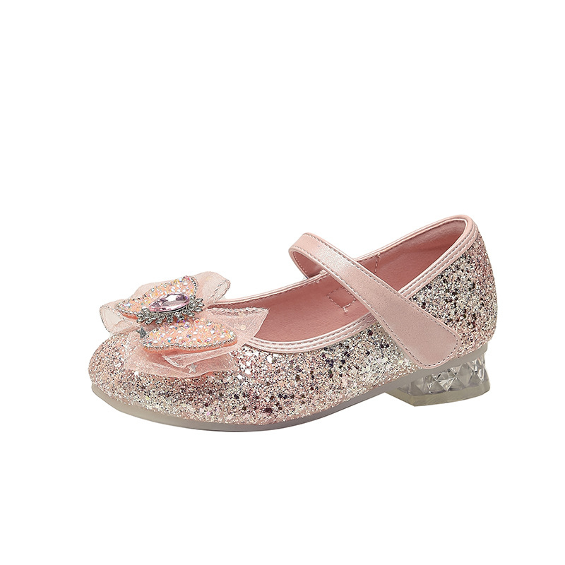 Mergaitėms plokščiapadės su Velcro užsegimu; viršus iš mikropluošto odos; vidus iš odos; PU įdėklas