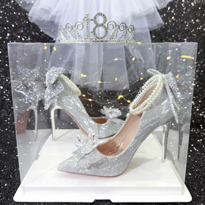 Damske cipele princeze s uskim vrhom, visokim petom 6–8 cm, gornji dio od sintetičke kože, potplat od gume, za odrasle žene.