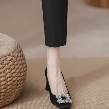 Ženske visoke pete s kvadratnim nosom, debeli potpetica 6–8 cm, slip-on, gornji materijal: super vlakno