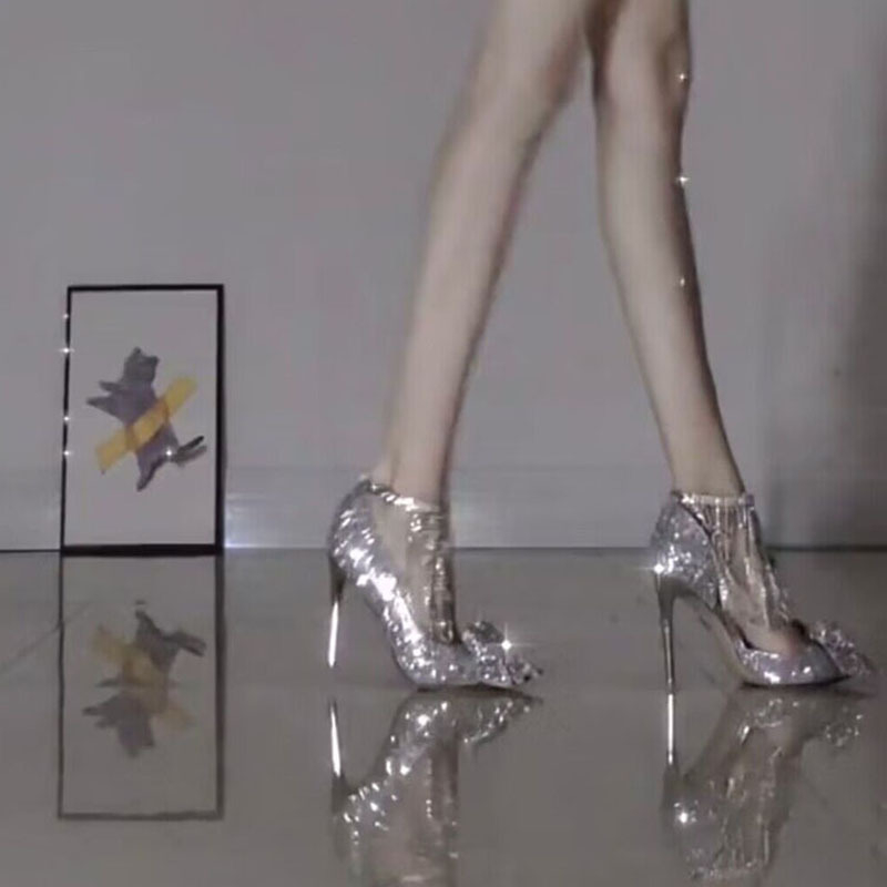 Pantofi dama cu toc înalt, vârf ascuțit, toc subțire, funda cu lanț și cristale, 6-8 cm