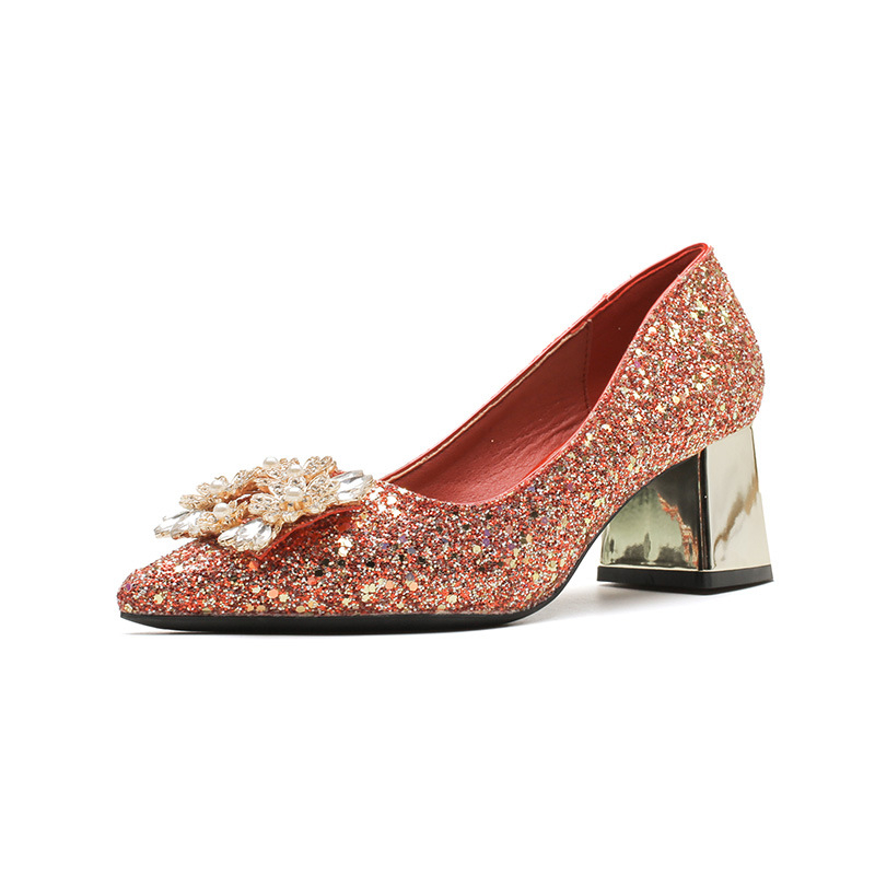 X201-A5 Tömör sarkú cipő köves és flitteres díszítéssel, esküvőre/banketre, kényelmes és lélegző, hegyes orr (Pointed Toe; Glitter sequins vamp; Mid-height chunky heel 3-5 cm; Rubber sole)