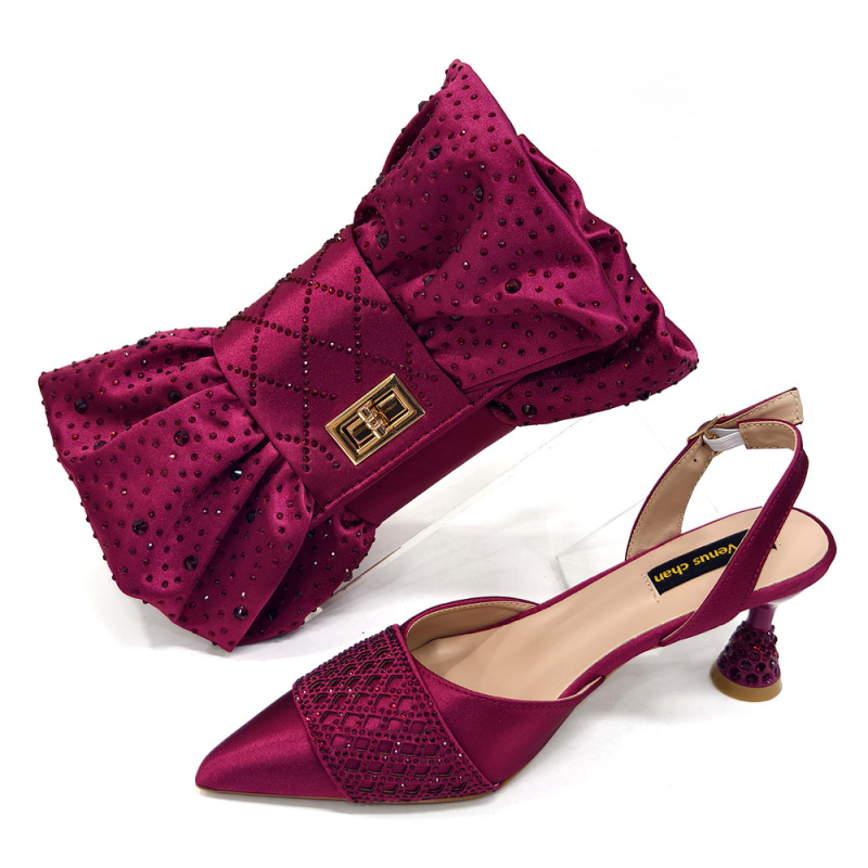 Ženske vjenčane cipele s špičastim nosom, satin gornji dio, Mary Jane stil, 3–6 cm debeli peta