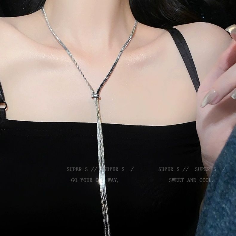 Colier cu funda de balet, rhinestones încrustate, tricotat manual, stil retro, origine Yiwu, Toamnă 2023