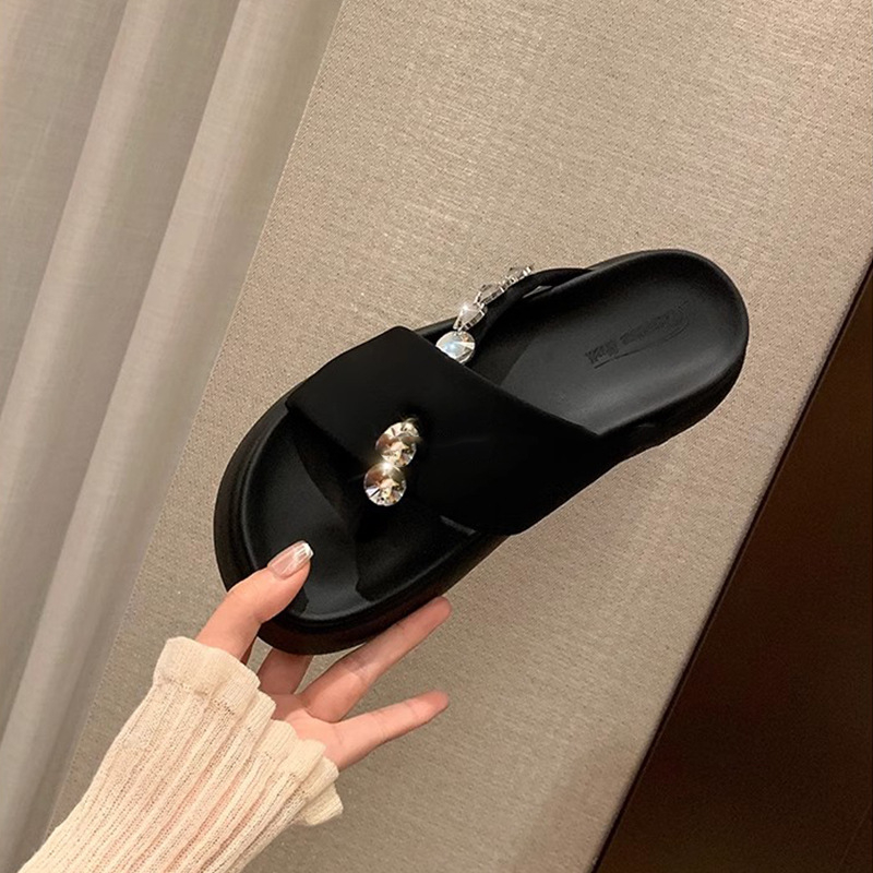 Satenske plažne sandale s rhinestone klipom za prst, debeli PU potplat, ženske ljetne sandale