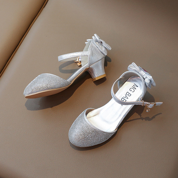 Детски обувки за момичета: PU горна част, PU стелка, гумена подметка, закопчаване с катарама