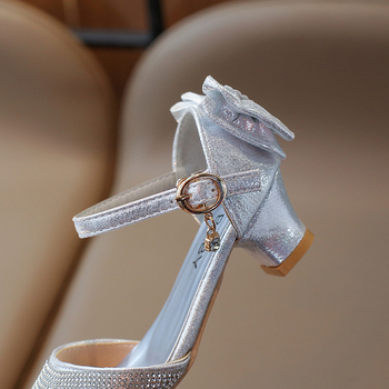 Детски обувки за момичета: PU горна част, PU стелка, гумена подметка, закопчаване с катарама