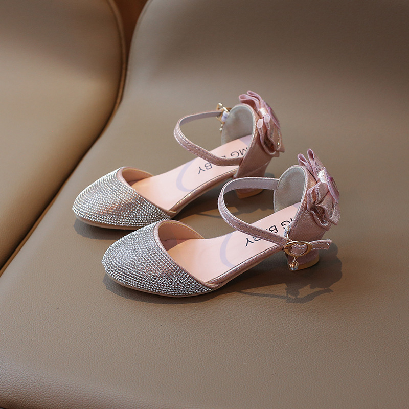 Детски обувки за момичета: PU горна част, PU стелка, гумена подметка, закопчаване с катарама