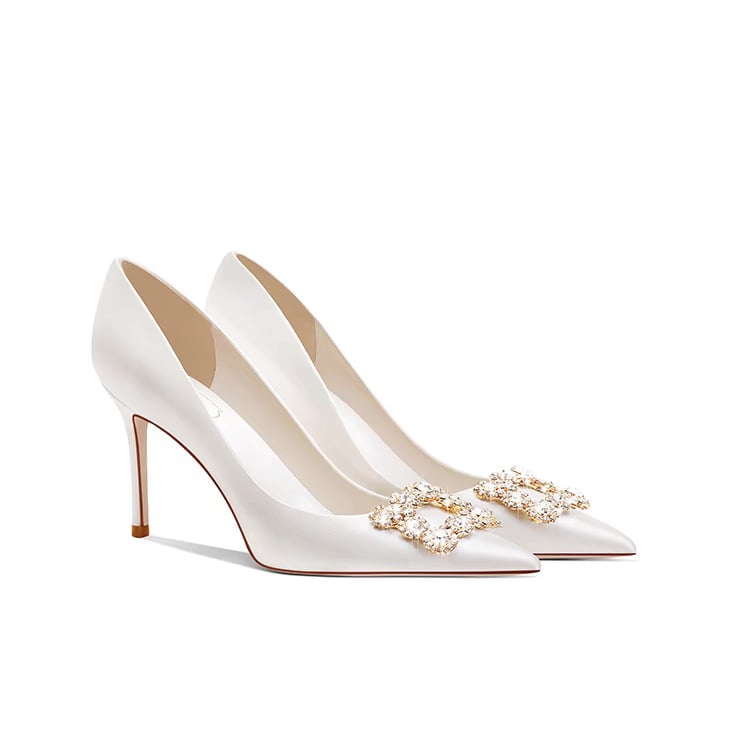 Сатенени сватбени обувки за булки и шаферки, остър нос, 6–8 cm висок ток, стил принцеса, микрофибърна подплата, гумена подметка