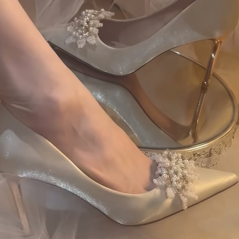 Svadobné topánky – Špičatá špička, saténový vršok, 6–8 cm vysoký podpätok, tenký podpätok, PU stielka