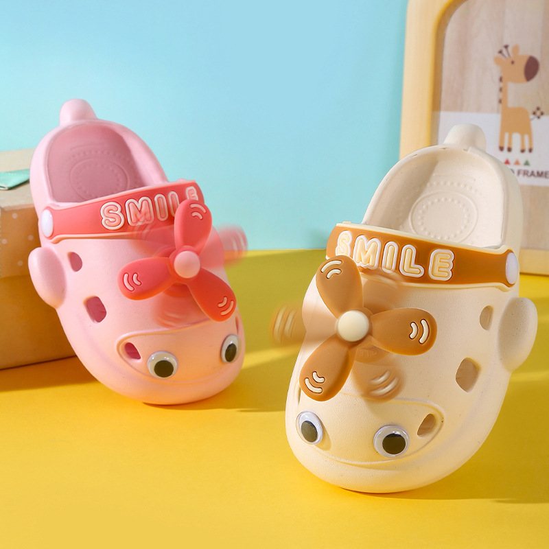 Sandale pentru copii din EVA cu găuri, model desen animat, respirante, anti-alunecare, talpă groasă, turnare prin injecție