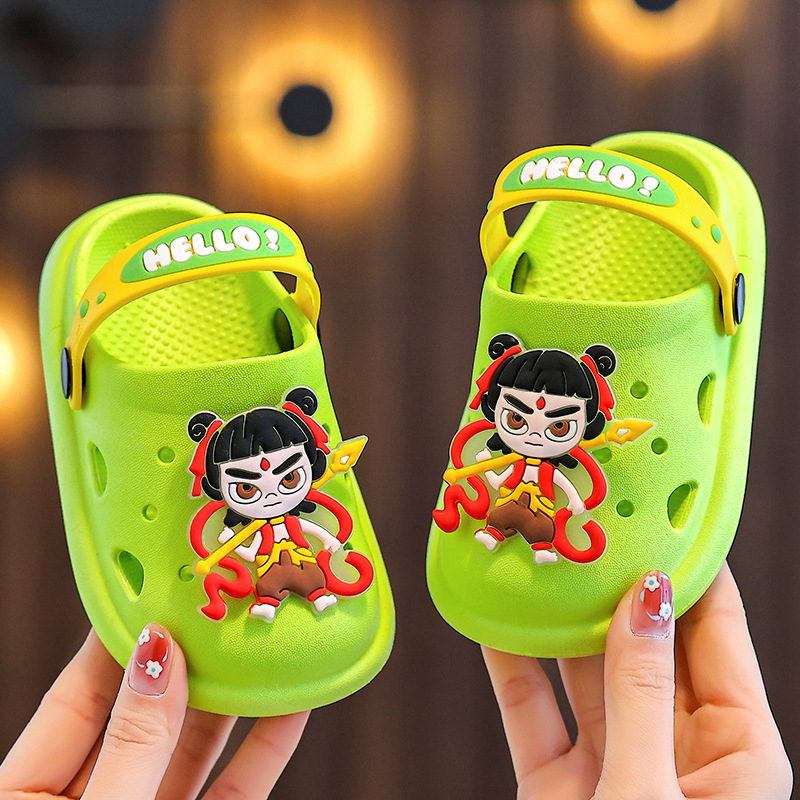 Șlapi de plajă Nezha perforați pentru copii și sugari, unisex, partea superioară din PVC, antiderapante, respirabili, stil desen animat, pentru toate sezoanele