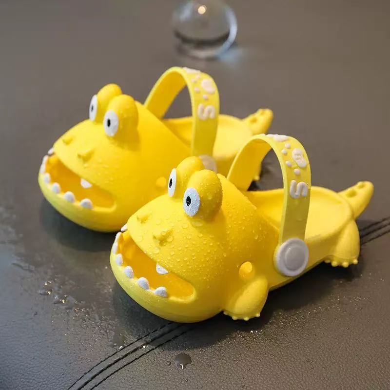 Sandale pentru copii în stil Crocs, model Cartoon, din PVC pentru partea superioară și talpă, respirante, impermeabile și antiderapante, unisex, pentru copii 1–6 ani