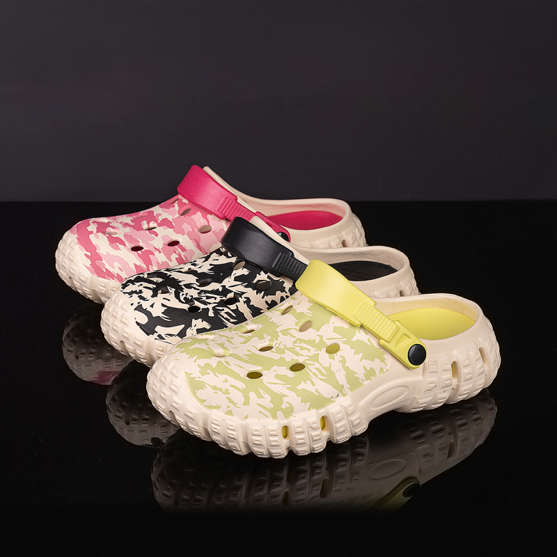 Crocs unisex din EVA pentru interior și exterior, impermeabile.