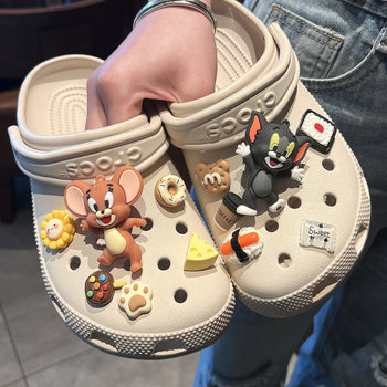 Crocs-stílusú papucsokhoz virágos készlet — rajzfilm virág dizájn, levehető; Modell: Shoe flower set; Alkalmas: szandálok, casual cipők, papucsok; Márka: Sister ye zi; Nyár.