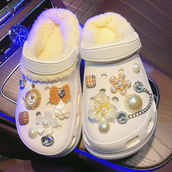 Cipőcsat dísz virágmotívummal — DIY dekoráció cipőkhöz különböző típusokhoz, tavasz