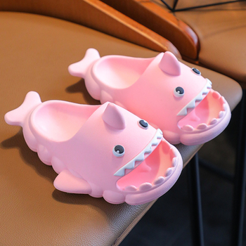 Vaikų vidaus šlepetės su animaciniu dizainu, neslidus padas, minkštas padas, PVC viršus, tinka 4–16 metų vaikams