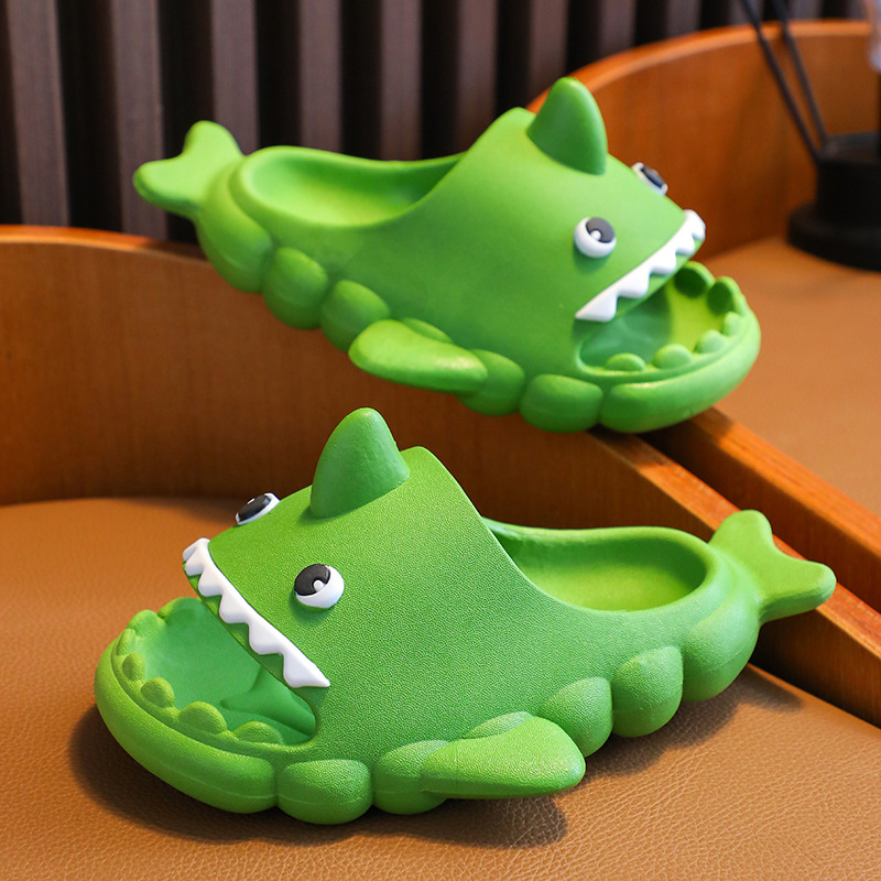 Vaikų vidaus šlepetės su animaciniu dizainu, neslidus padas, minkštas padas, PVC viršus, tinka 4–16 metų vaikams