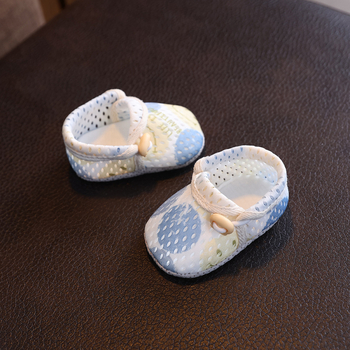 Παπούτσια βρεφών για προ-περπάτημα, επάνω μέρος με πλέγμα, σόλα από ύφασμα, εσωτερικό από πλεκτό ύφασμα, στρογγυλή μύτη