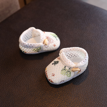 Παπούτσια βρεφών για προ-περπάτημα, επάνω μέρος με πλέγμα, σόλα από ύφασμα, εσωτερικό από πλεκτό ύφασμα, στρογγυλή μύτη