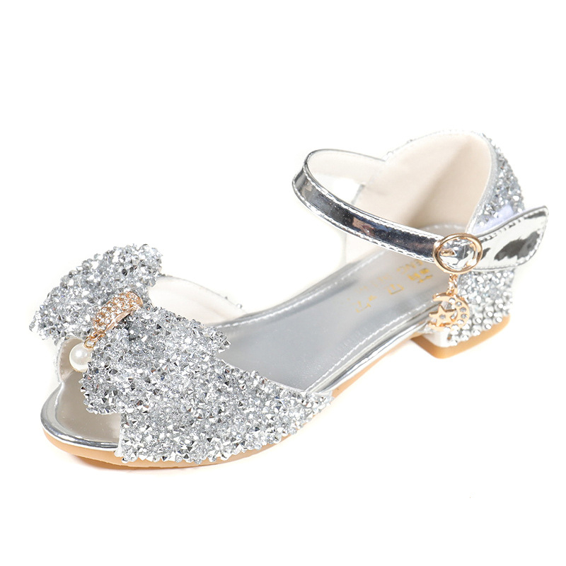 Mergaitėms skirti sandalai: viršutinė dalis iš sintetinės odos, Velcro užsegimas, TPR padas, korėjietiškas stilius