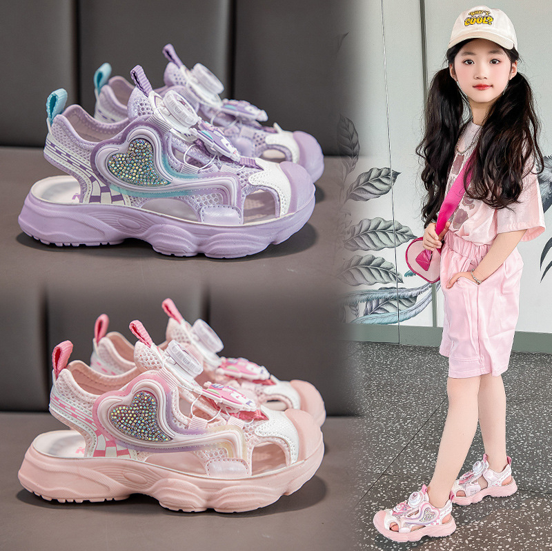 Mergaitėms sportiniai sandalai – kvėpuojanti tinklinė viršutinė dalis, PU konstrukcija, natūralios gumos padai, reguliuojama sagtis, karikatūrų dizainas