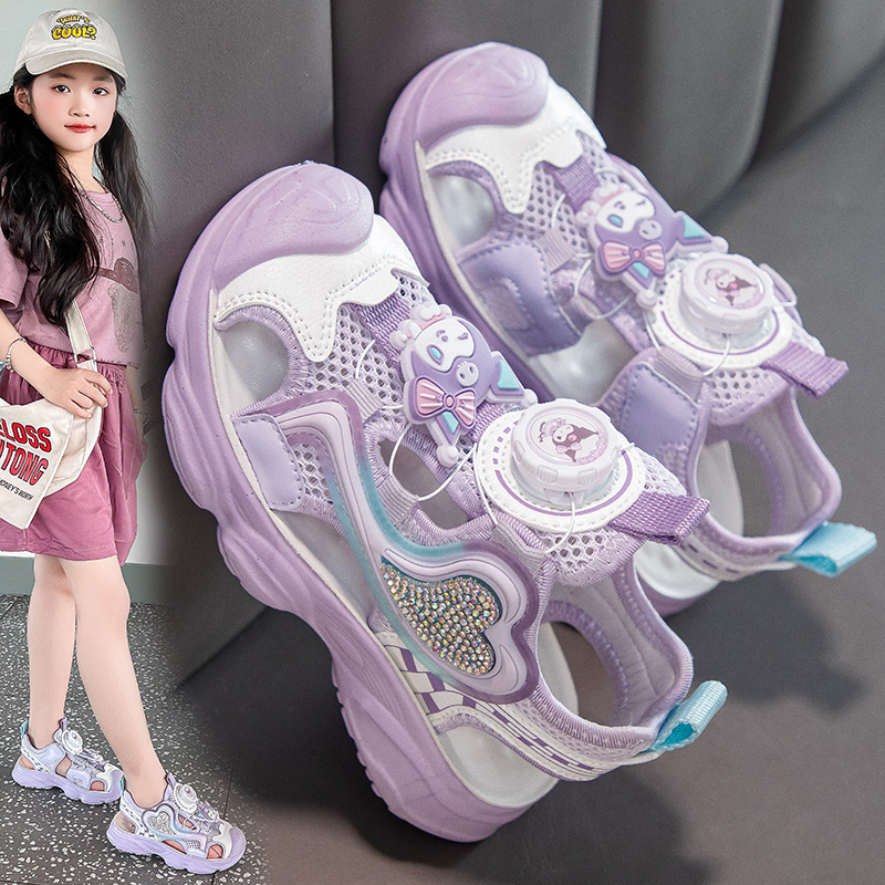 Mergaitėms sportiniai sandalai – kvėpuojanti tinklinė viršutinė dalis, PU konstrukcija, natūralios gumos padai, reguliuojama sagtis, karikatūrų dizainas