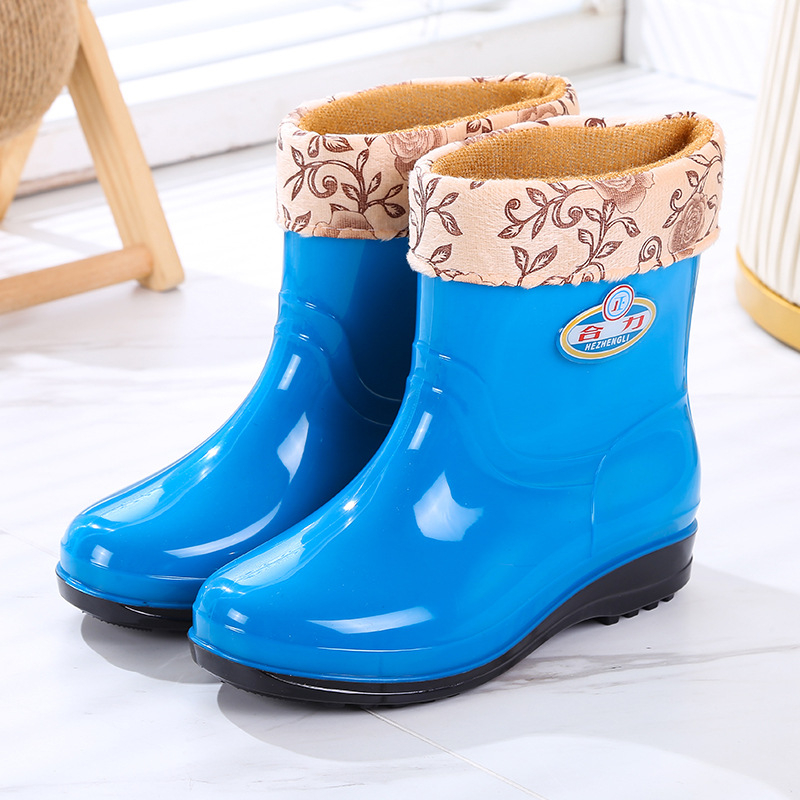 Cizme de ploaie pentru femei – căptușite cu fleece, calde, antiaderante, partea superioară din PVC, înălțime medie a gambelor (PVC partea superioară; fleece căptușit; calde; antiaderante; înălțime medie a gambelor)