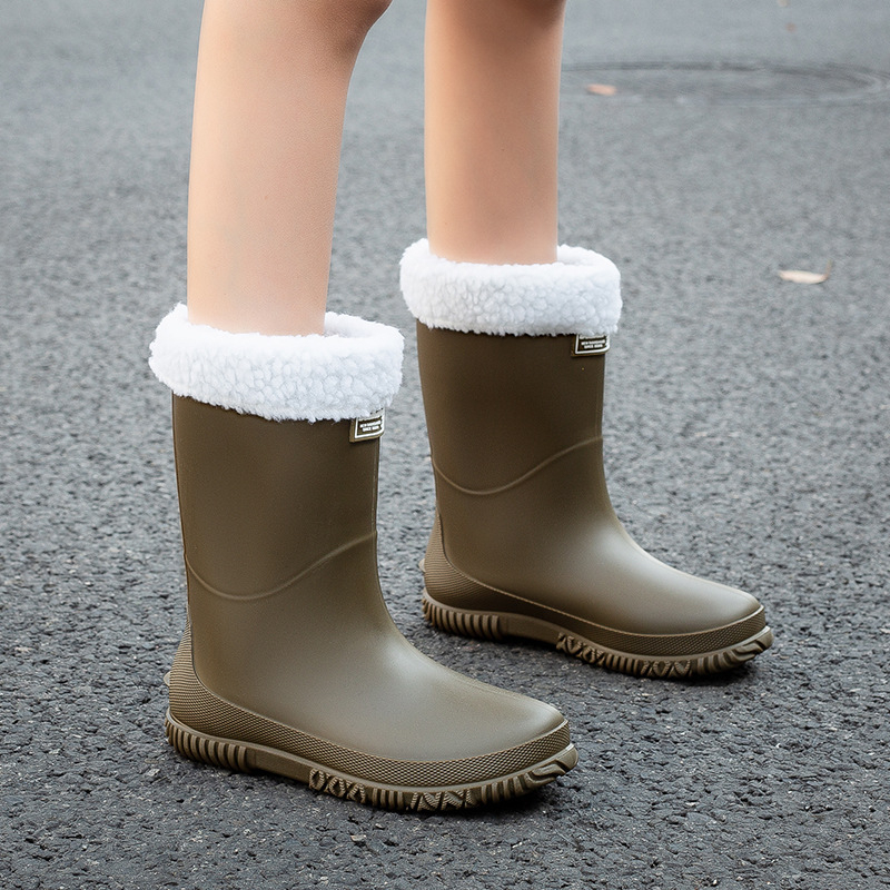 Ženske kišne čizme od PVC-a, vodootporne i protuklizne, srednje visine oko 25 cm, bez vezivanja, Slip-on