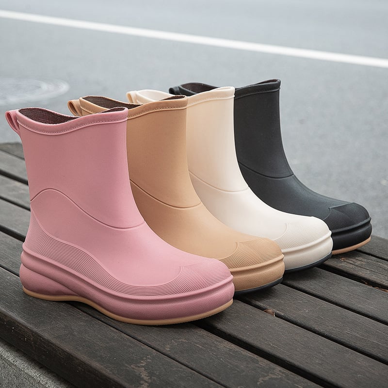 Ženske čizme za kišu vodonepropusne, protuklizne, srednje visine, PVC gornji dio, niski pet 1–3 cm (vodonepropusne; protuklizne; srednje visine; PVC gornji dio; niski pet 1–3 cm)
