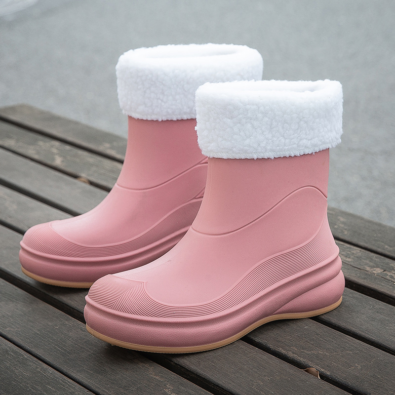 Ženske čizme za kišu vodonepropusne, protuklizne, srednje visine, PVC gornji dio, niski pet 1–3 cm (vodonepropusne; protuklizne; srednje visine; PVC gornji dio; niski pet 1–3 cm)